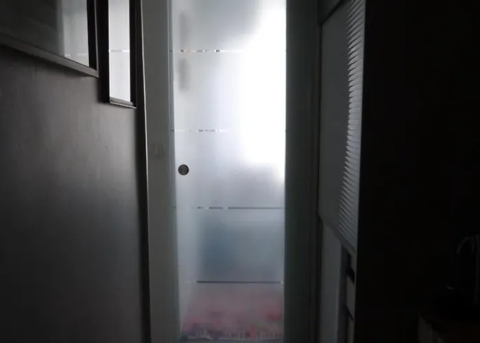 D'hotes La Grotte De Voltaire